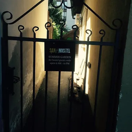 Sax Hostel *